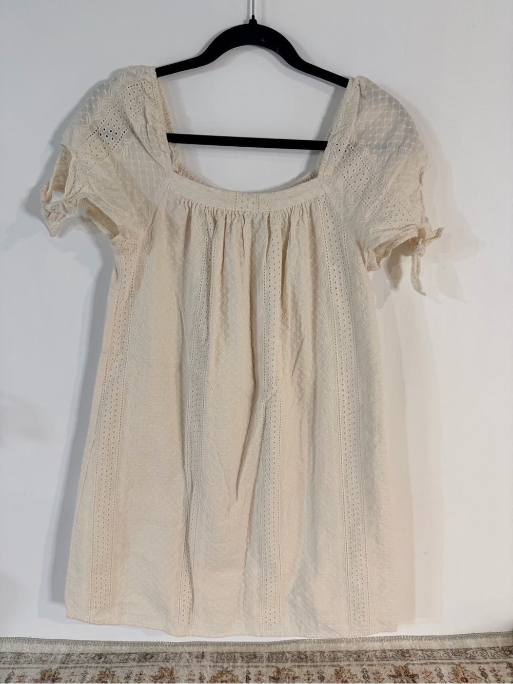 Universal Thread‎ Ivory Eyelet Dress